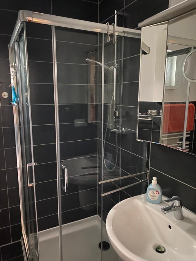 A van Kloppers Ferienwohnung Wiek auf Rügen Buitenkant foto